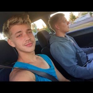 Meet your Posher, Stephen